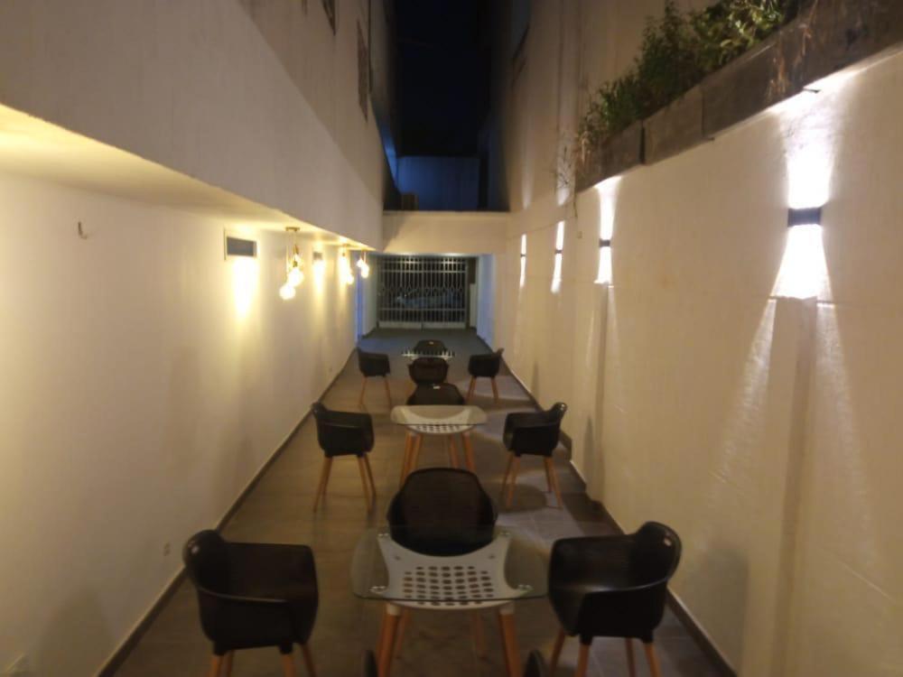 Hotel Aeropuerto Cartagena Екстер'єр фото