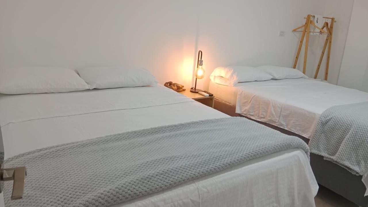 Hotel Aeropuerto Cartagena Екстер'єр фото